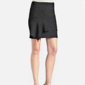 BCBG Max Azria Women's Black Bandage Skirt w/ Ruffle size small​